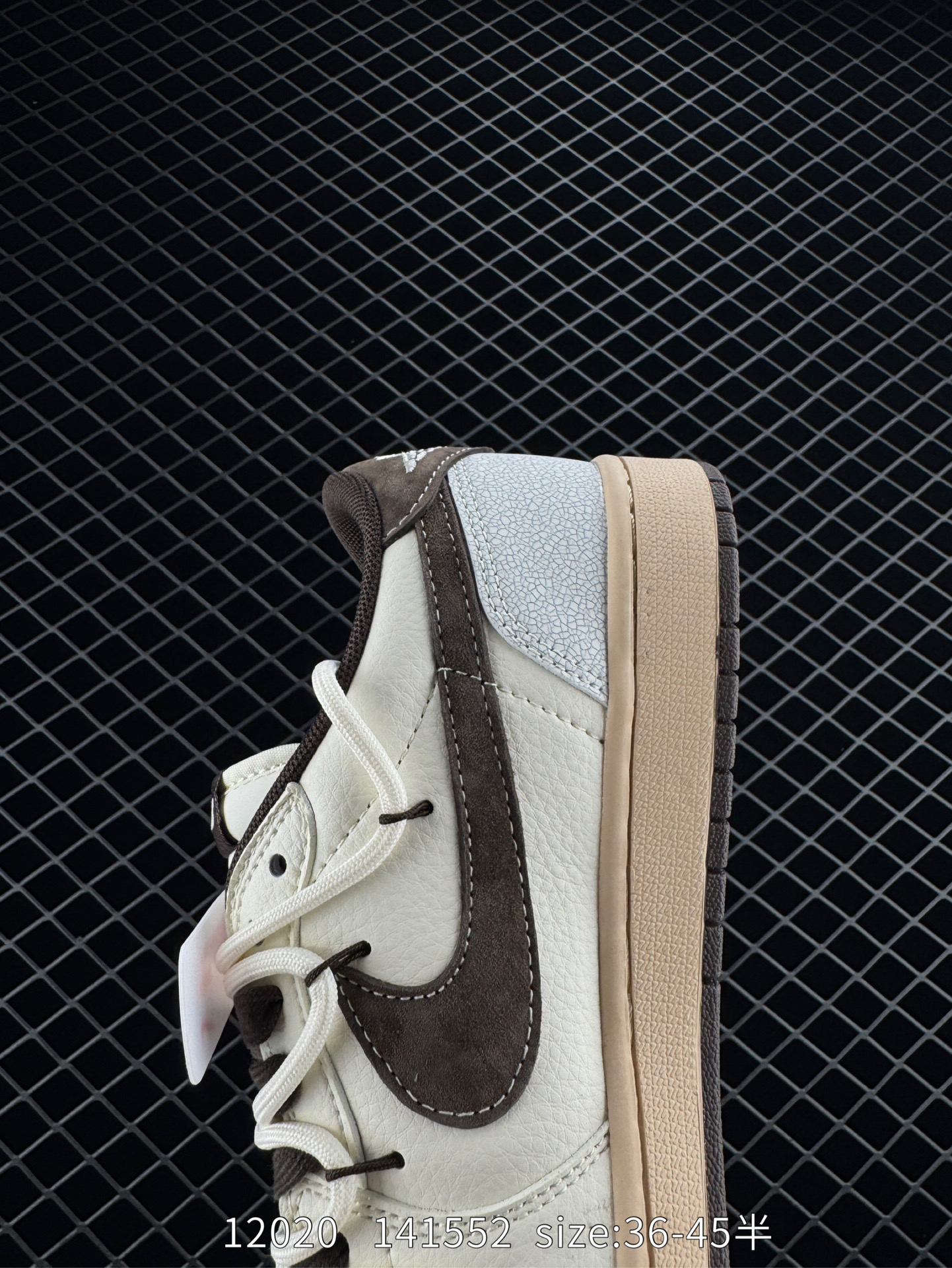 Travis Scott x Air Jordan 1 ” Reverse Mocha “